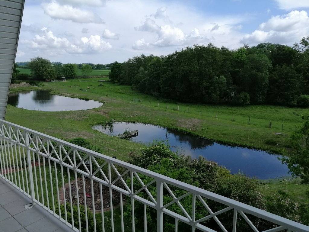 Ferienwohnung in Süsel mit Schwimmbecken in Süsel, Ostholstein