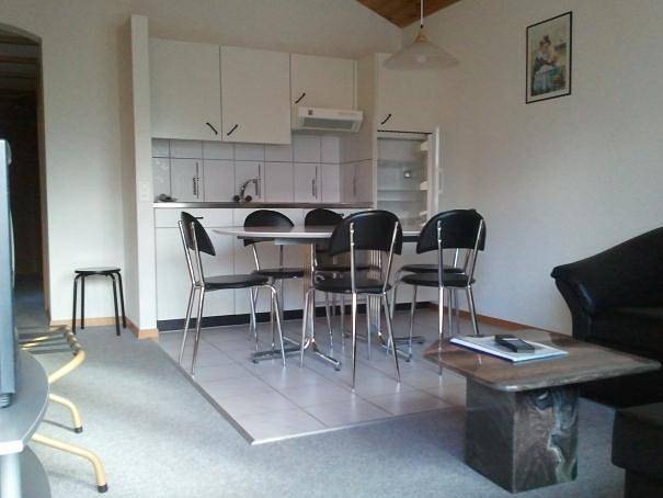 Ganze Ferienwohnung, Alpha - 4  Zimmer Wohnung mit 6 Betten in Grächen, Walliser Alpen