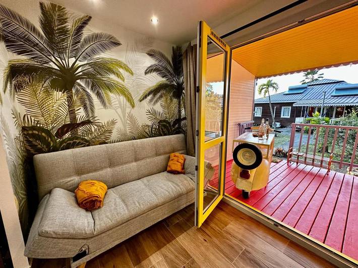 Gîte pour 8 personnes, avec vue et terrasse dans Plage de Petite Anse - 2