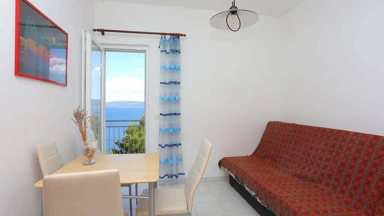 Appartamento vacanze a Omiš-Riviera a partire da 114€ a notte