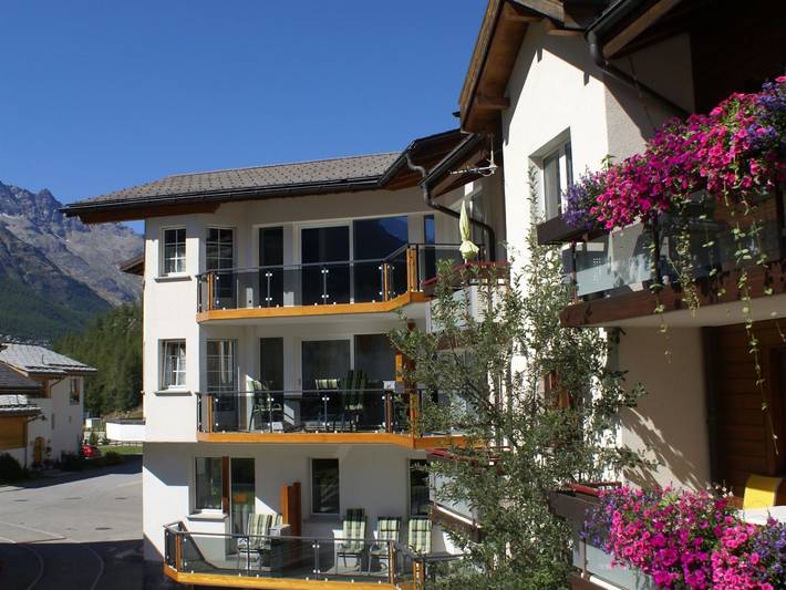 Ferienwohnung für 3 Personen, mit Balkon und Sauna in Saas-Almagell