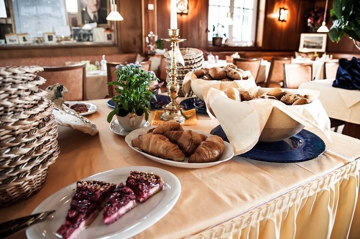 Hotel für 2 Personen, mit Terrasse und Seeblick sowie Garten in Reichenau - 4