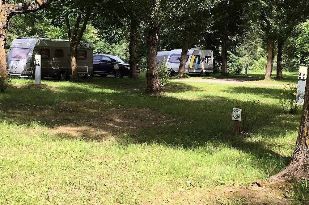 Bungalow toilé 19m² 5 personnes in Mostuéjouls, Parc naturel régional des Grands Causses