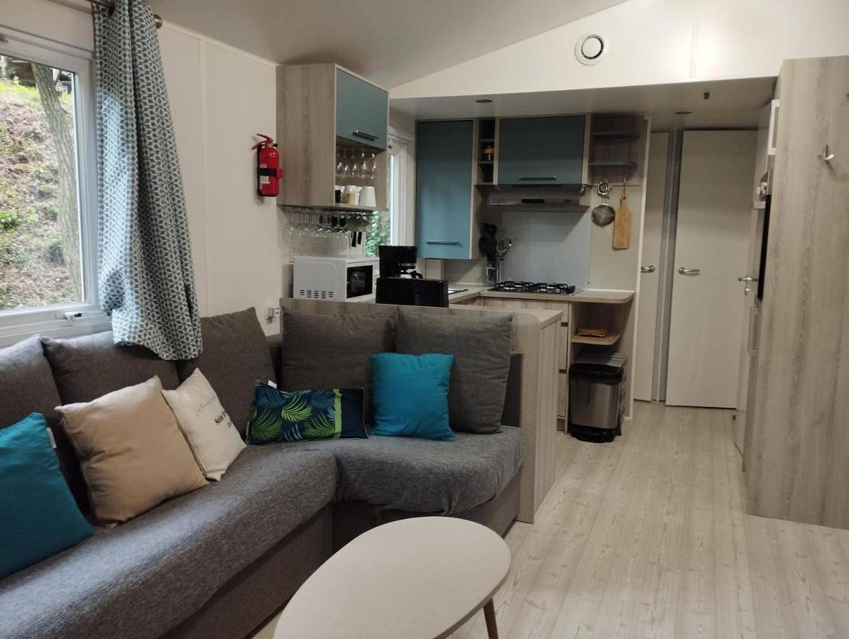 Mobil-home tout confort à 300m de l'océan in Saint-Brevin-les-Pins, Côte de Jade