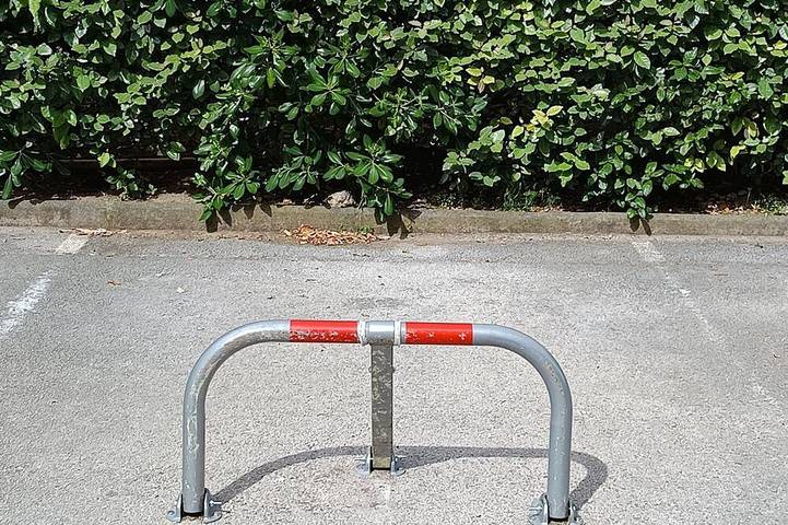 Ganze Wohnung, Studio couple 2 children +2 bicycles Vtc + pets accepted in Sanary-sur-Mer, Mittelmeerküste (Frankreich)