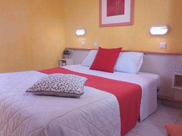 Gîte for 8 People in Die, Drôme, Photo 4