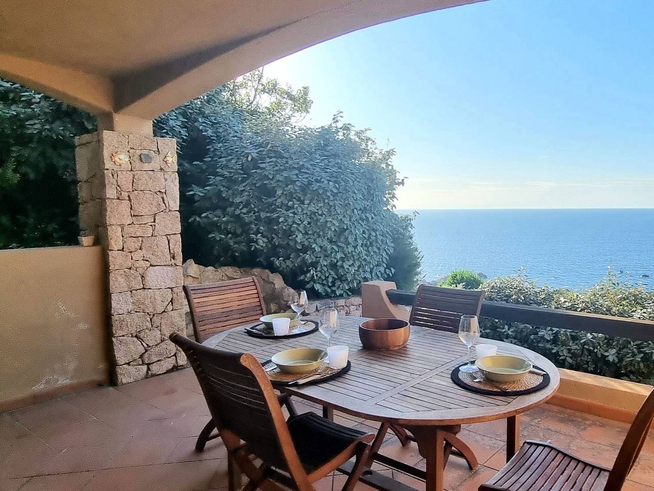 Appartement entier, Villa 'Casa Bellavista' mit Gemeinschaftspool in Costa Paradiso, Trinità d'Agultu e Vignola