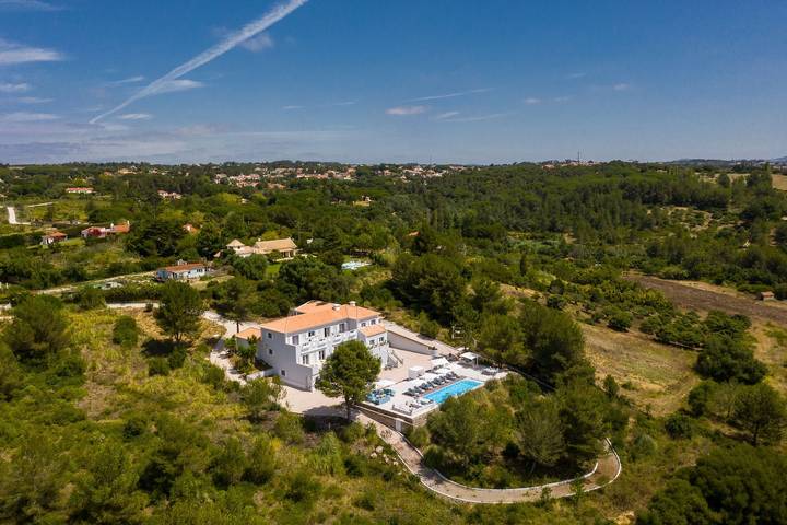 Chalet para 18 personas, con Balcón y Jacuzzi además de Terraza y Jardín en Lisboa y alrededores - 2