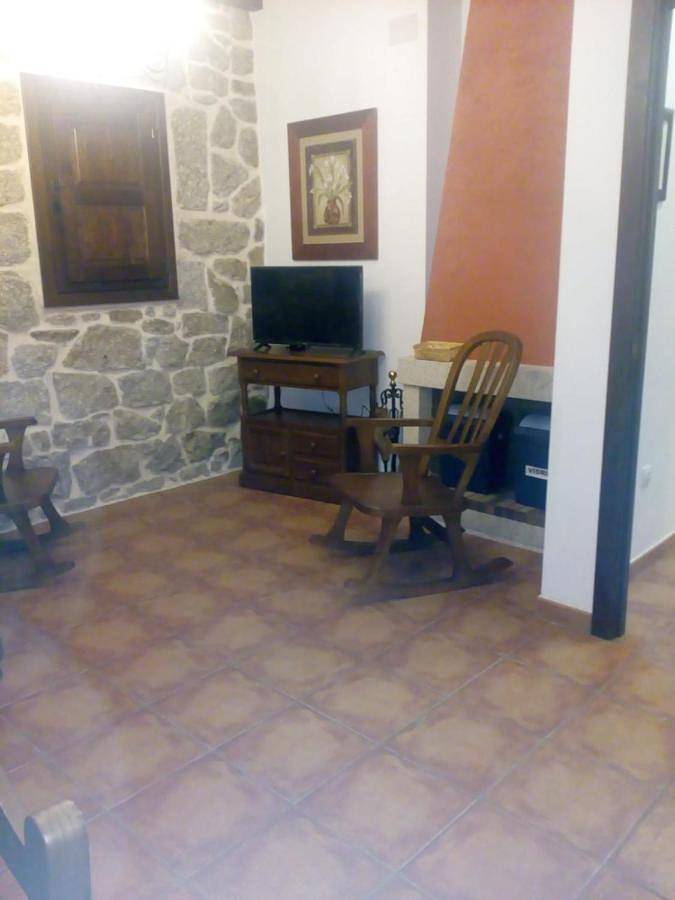 Casa rural para 6 personas, con Terraza en Berrocalejo de Aragona - 3