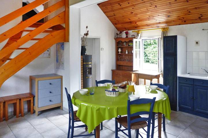 Location de vacances pour 5 personnes, avec terrasse et jardin à Céaux - 4