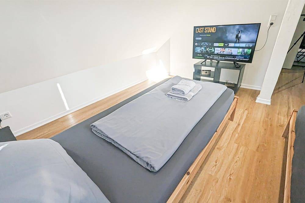 Ganze Wohnung, Alfa Stuttgart 3Zi 5 Betten Netflix Inet Ebk Wasen in Stuttgart, Stuttgart Region
