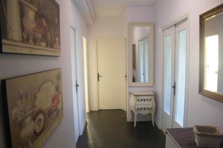 Gîte pour 2 personnes, avec jardin dans Plage Carras Nice