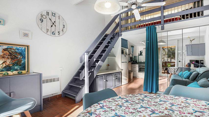 Gîte pour 4 personnes, avec balcon dans Plage de La Roquille - 4