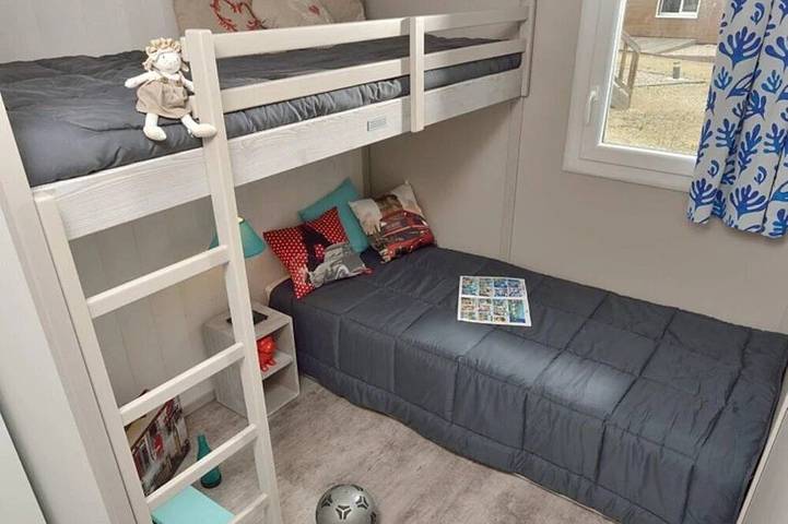 Gîte pour 5 personnes, avec balcon et piscine à Saint-Constant (homonymie) - 2