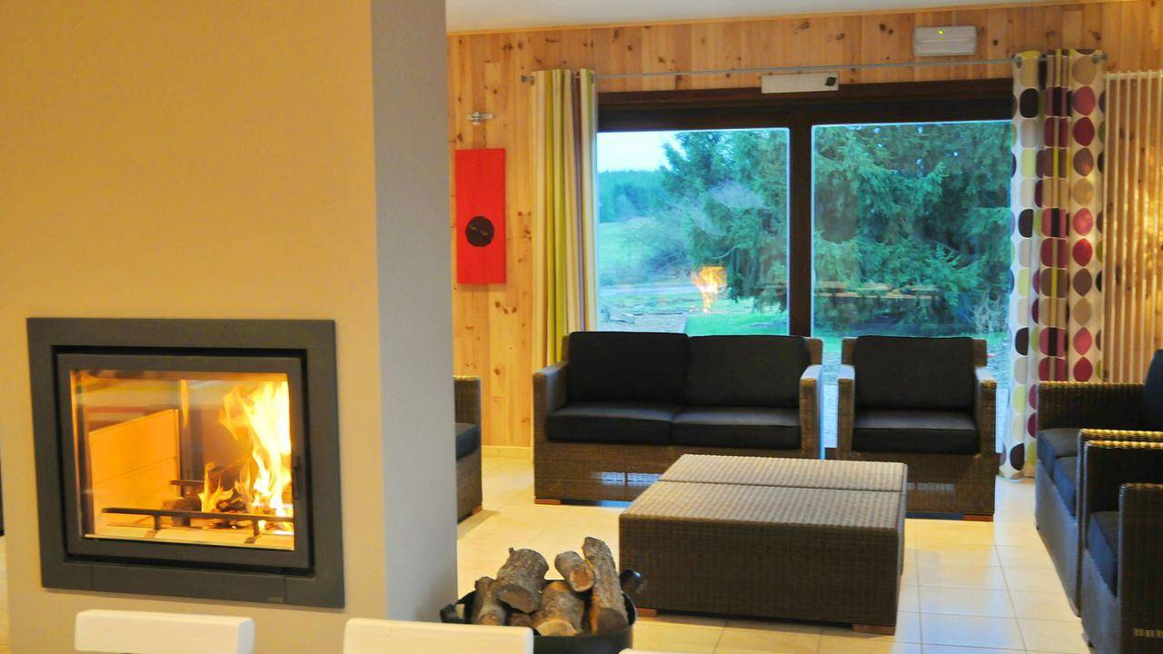 Ferienhaus für 18 Personen in Hour in Houyet, Région de Namur