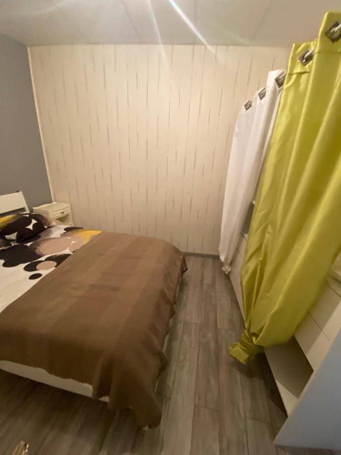 Ganze Wohnung, Two-Bedroom Apartment in Châtillon, Hauts-de-Seine