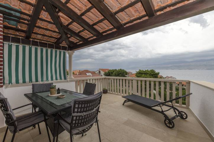 Ganze Wohnung, Apartments Jurica in Postira, Brac