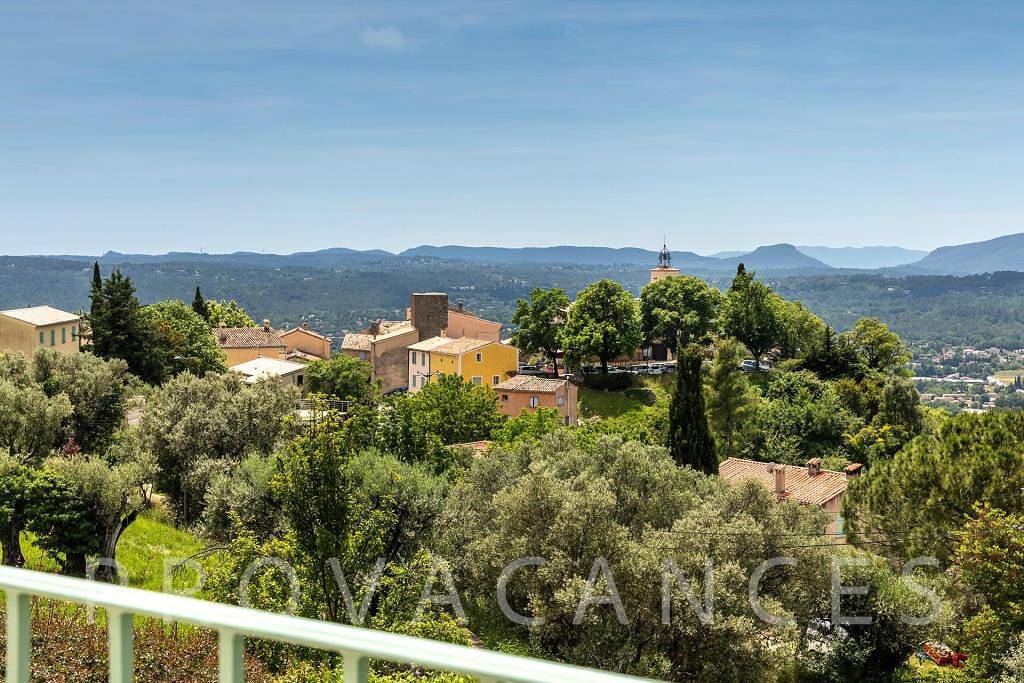 Holiday house with pool within walking distance to Fayence in Fayenza, Region de Draguignan