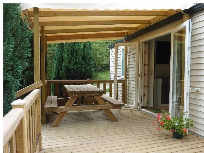 Camping Le Rey - Mobilheim 6 personen - Komfort Nr. 15, Nr. 19 und Nr. 43 in Louvie-Juzon, Béarn