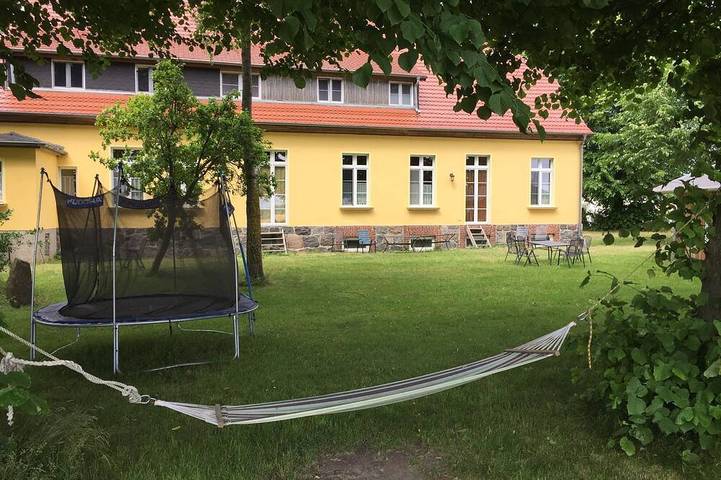 Bungalow für 6 Personen, mit Garten in Altenkirchen