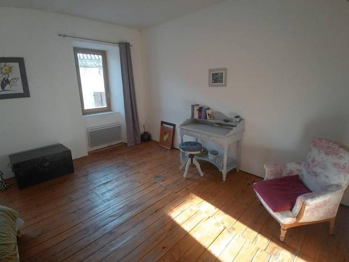 Location de vacances pour 2 personnes, avec terrasse à Bourdeaux - 4