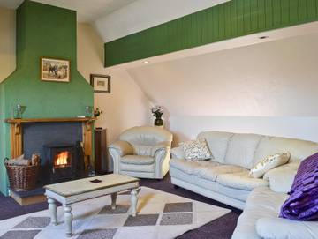 Cottage for 10 People in Powys, Mid-Wales, Photo 3