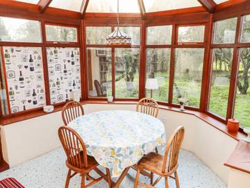 Cottage for 6 People in Carlton in Lindrick, Nottinghamshire, Photo 4