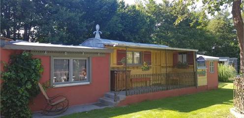 Chambre d’hôte pour 2 personnes, avec vue ainsi que terrasse et jardin à Marsac-en-Livradois