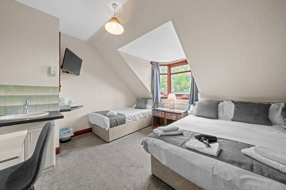 Struy Guest House - Room 3 - Inverness in Inverness, Highlands