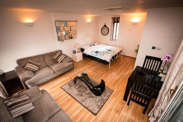 Holiday apartment for 2 people, with Garden in Worcester