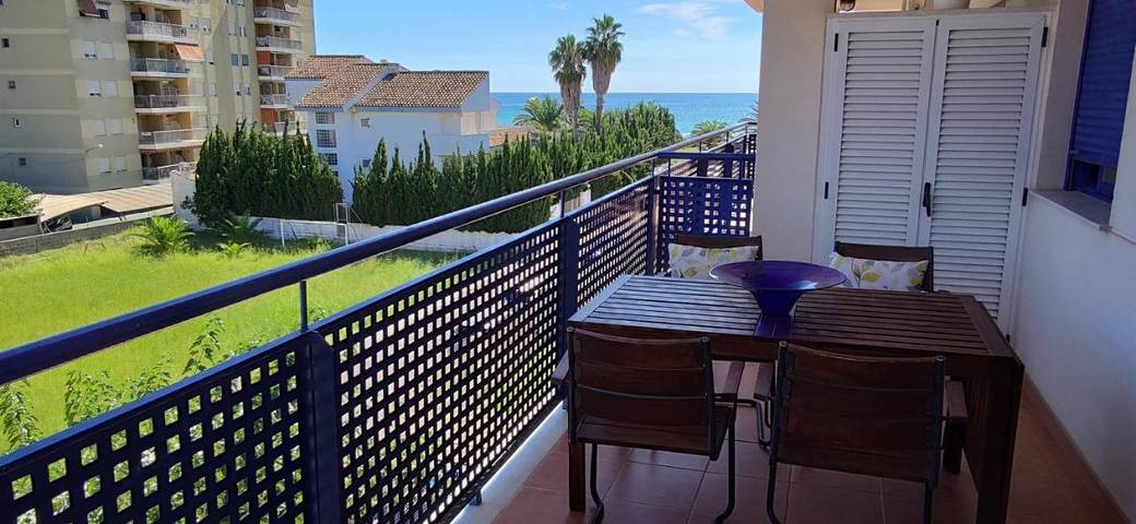 Apartamento de vacaciones para 5 personas, con terraza y piscina además de jardín y vistas - 1