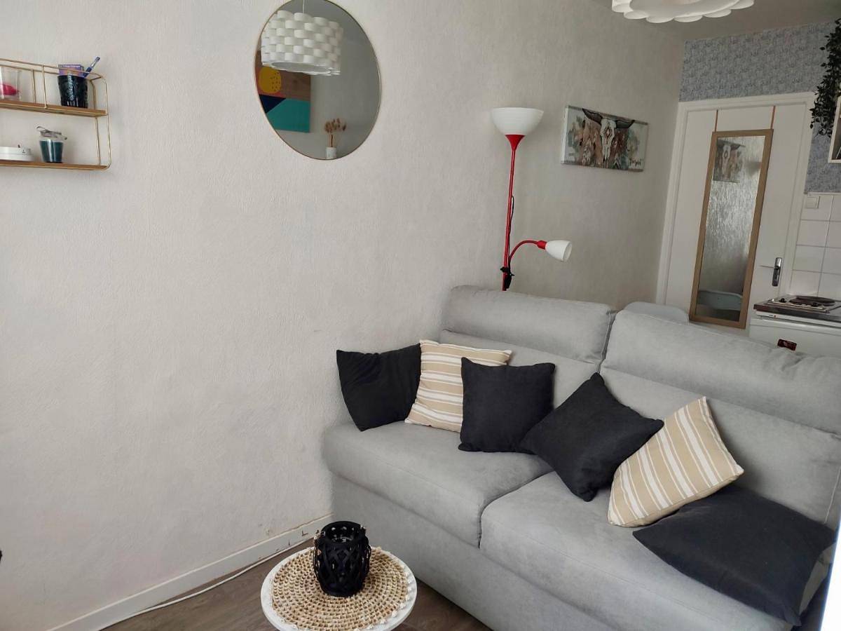 Appartement entier, Studio Apartment in Arromanches-les-Bains, Région de Bayeux