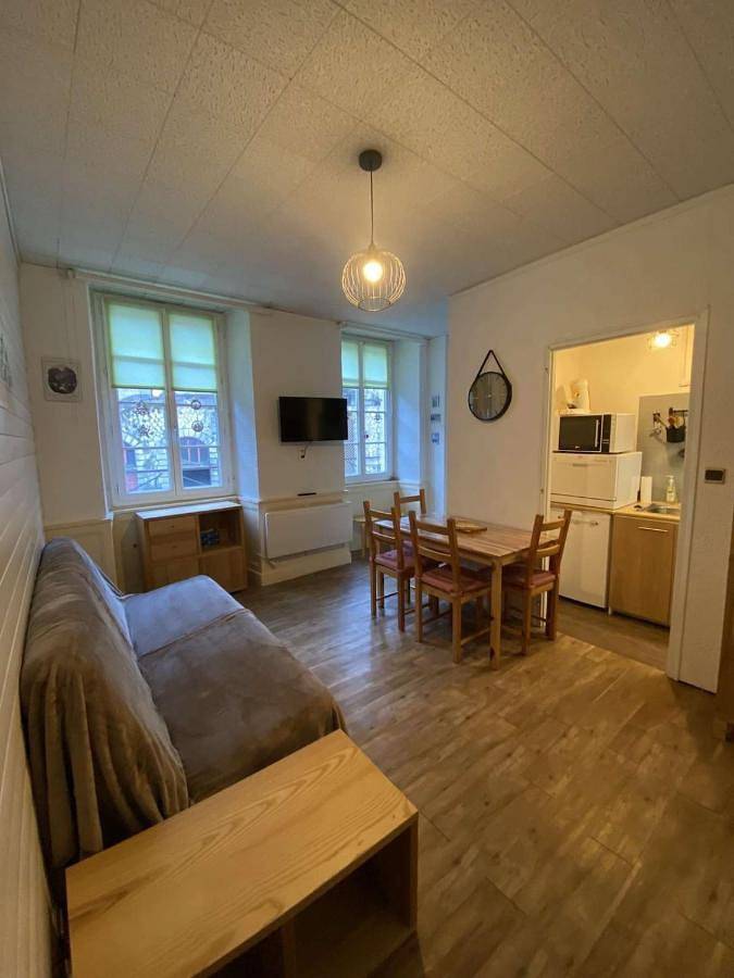 Gîte pour 6 personnes, animaux acceptés dans Office De Tourisme Des Eaux Bonnes