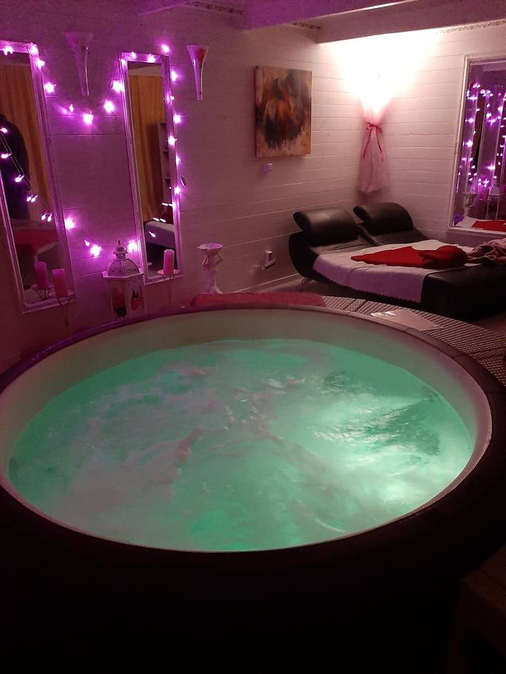 Ferienhaus für 2 Personen, mit Whirlpool und Garten sowie Sauna und Terrasse in Bayern - 2