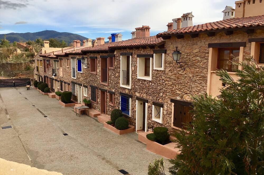 Boracay House in Région de Teruel