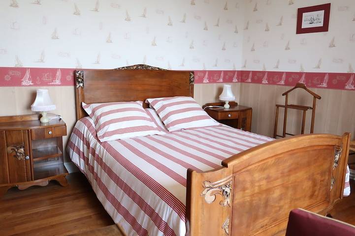 Location de vacances pour 6 personnes, avec terrasse ainsi que jardin et sauna à Noizay - 3