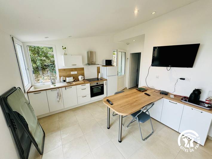 Gîte pour 2 personnes, avec terrasse dans Canal De La Robine - 4