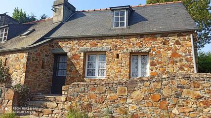 Gîte pour 2 personnes, avec jardin à Lézardrieux