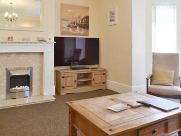 Holiday Rental for 9 People in Sheringham, Norfolk, Photo 2