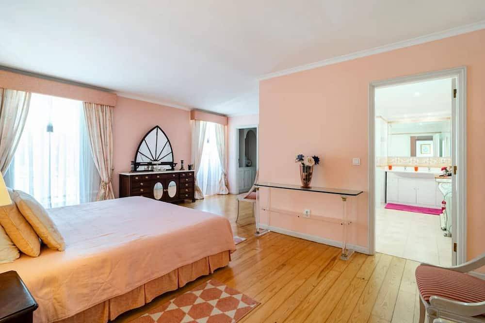 Solar Piedade - Piscina coberta e quadra de tênis perto do Porto e da praia in Alfena, Distrito do Porto