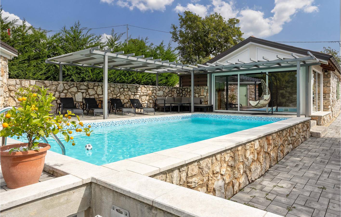 Casa vacanza a Kvarn a partire da 266€ a notte