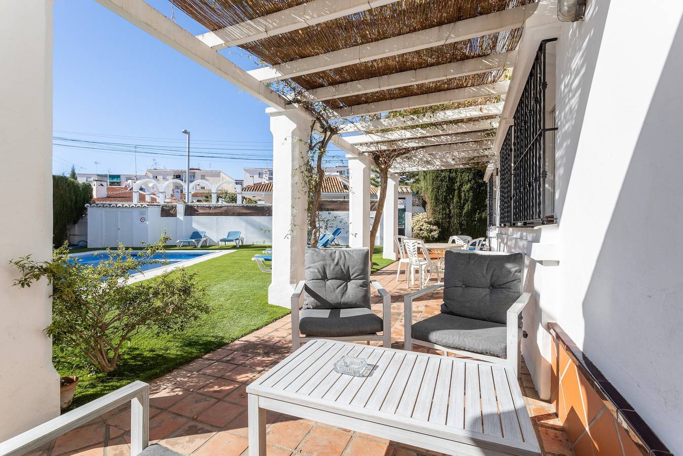 Holiday Home ‘Villa Eden Nerja’ with Mountain View, Pool, Garden & Terraces in Playa de Burriana, Nerja