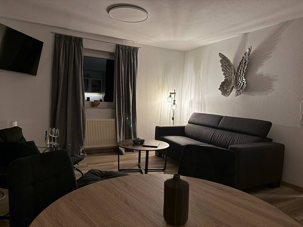 Apartamento entero, Apartamento 'Carmen' con terraza compartida, jardín privado y wifi in Wiek, Rügen