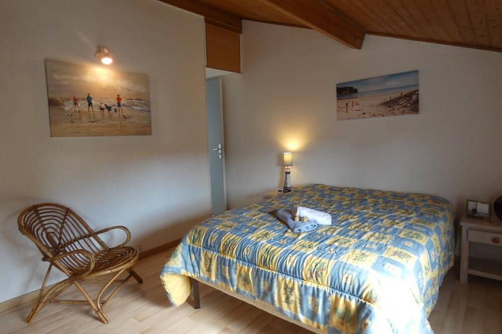 Holiday home in Fromentine near beach, sought-after area, terrace, parking in Fromentine, La Barre-de-Monts
