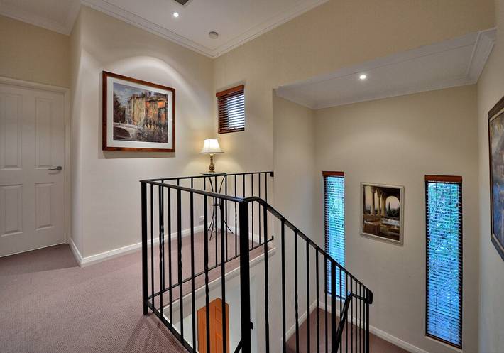 Holiday home for 8 people, with balcony in Mandurah