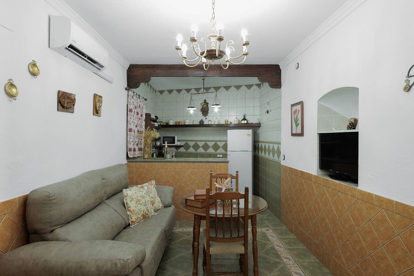 Ganze Wohnung, Casa Rural El Castillo – Historisches Refugium im Herzen von La Puebla de los Infantes in La Puebla de los Infantes, Sevilla Provinz