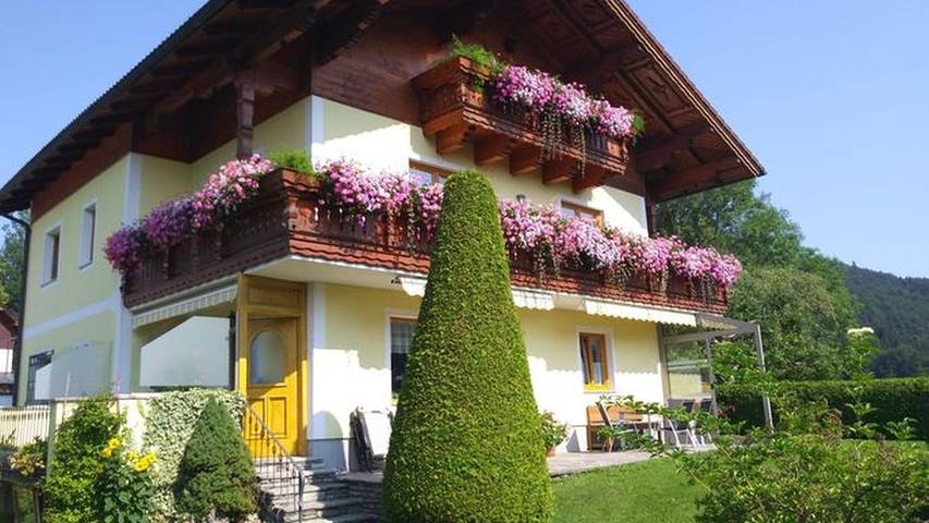 Ferienwohnung für 2 Personen, mit Garten in Faistenau