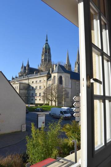 Hôtel pour 4 personnes, avec terrasse, animaux acceptés à Bayeux