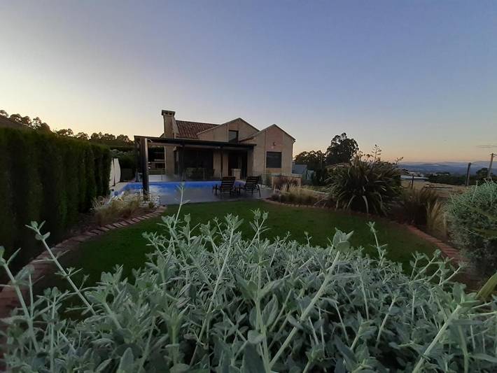 Chalet para 8 personas, con Jacuzzi y Terraza además de Jardín y Piscina en Baixo Miño - 2