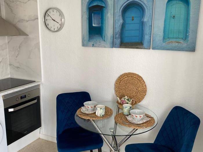 Ganze Ferienwohnung, Belissimo-Apartment. Central 2 Bedroom apartment with stunning patio. in Torremolinos Zentrum, Torremolinos
